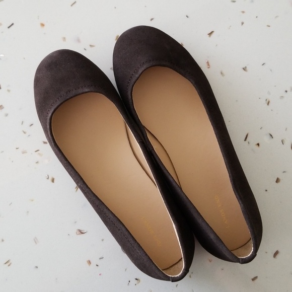 Brand New Lands' End Brown Suede Flats - Picture 2 of 5